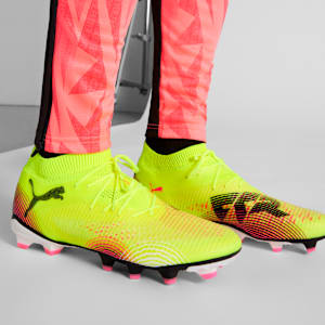Chaussures de soccer à crampons pour terrain ferme/terrain artificiel FUTURE 8 PRO Homme, Yellow Alert-PUMA Black-Sun Struck, extralarge